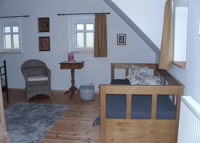 Magnolienhaus 別荘 Schirgiswalde-Kirschau